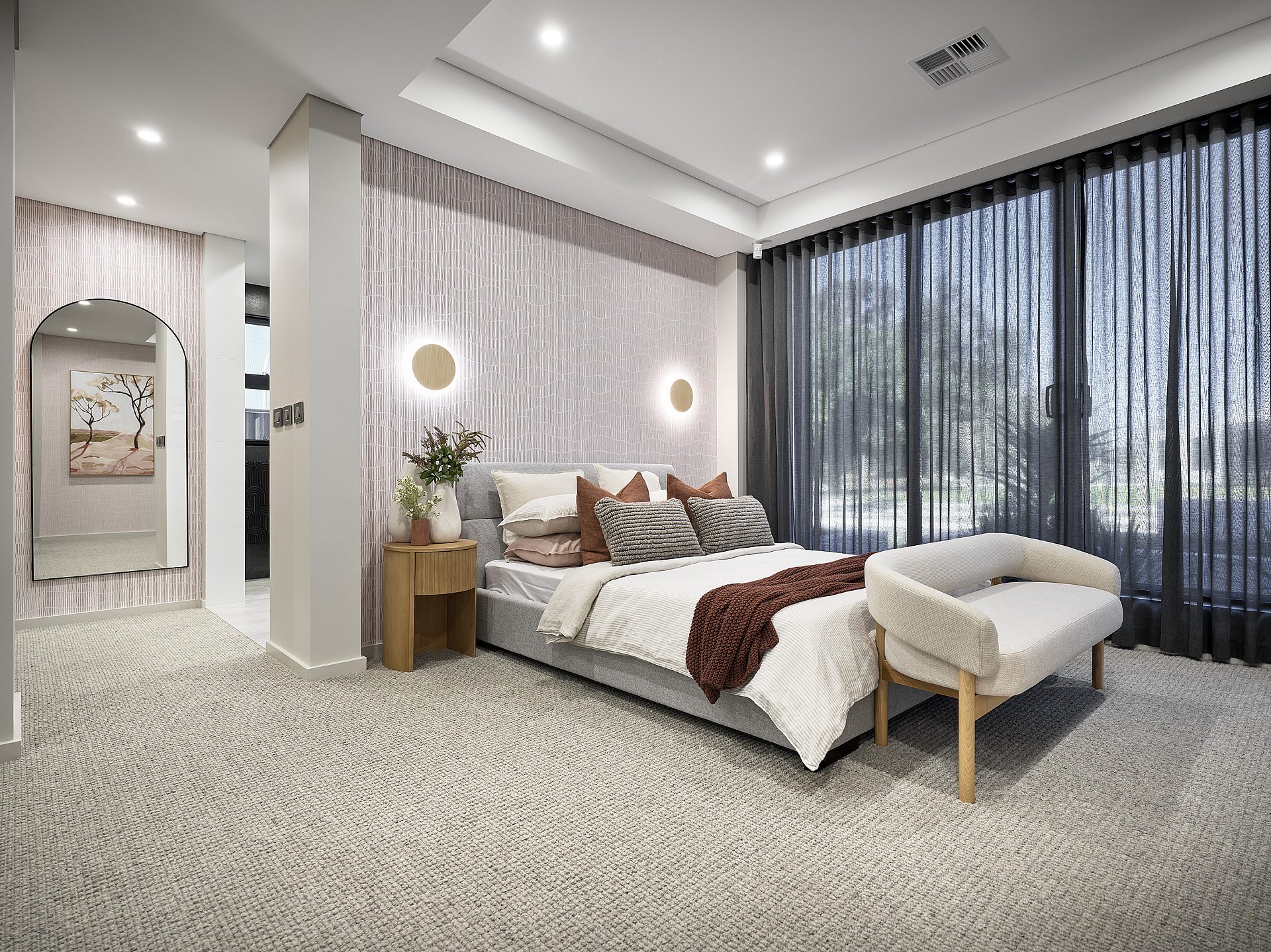 Cambridge Platinum Master Bedroom1